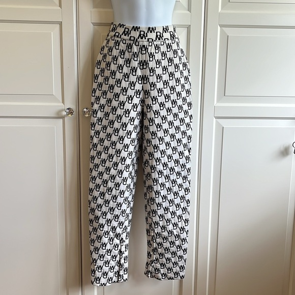 We11Done Logo Pattern Wool Cashmere Blend Legging. Size Small Black and White - Picture 7 of 17